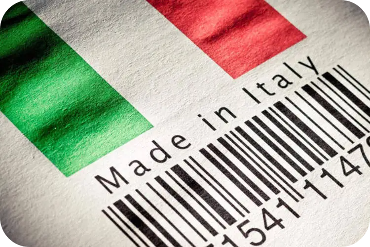 Russland-Embargo – Made in Italy Barcode mit italienischer Tricolore-Flagge